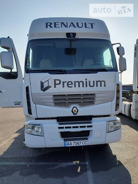Тягач Renault Premium 2009 в Киеве