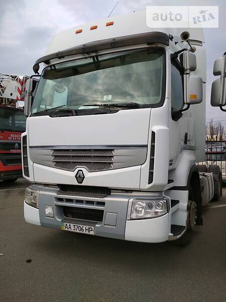 Тягач Renault Premium 2008 в Киеве