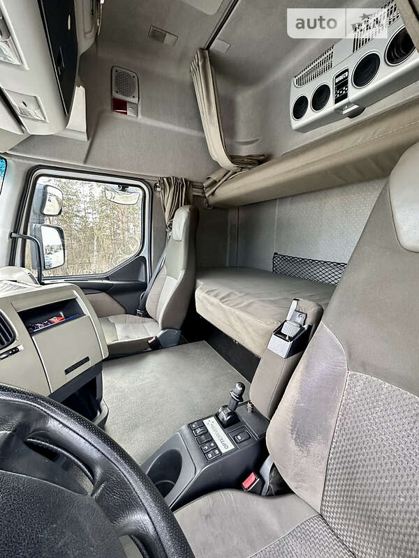 Тягач Renault Premium 2010 в Иванкове