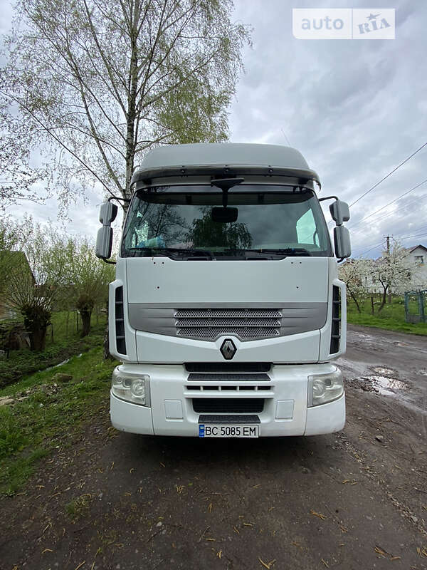 Renault Premium 2011