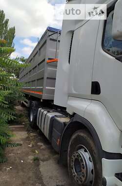 Зерновоз Renault Premium 2012 в 