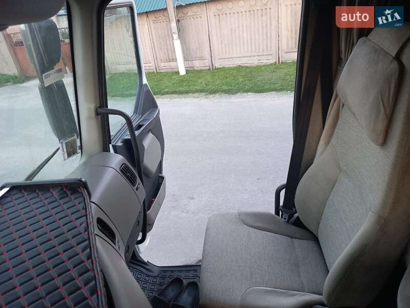 Тягач Renault Premium 2007 в Сквире