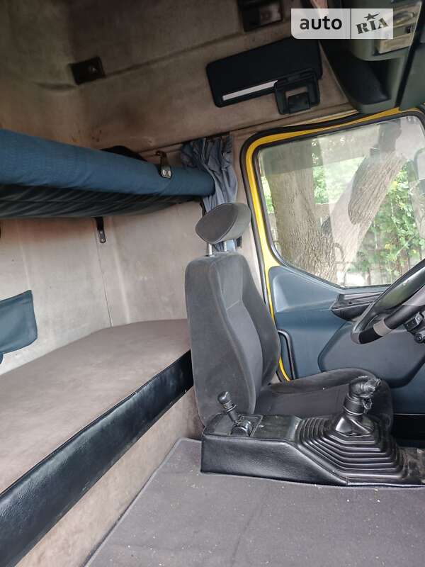 Тентований Renault Premium 1999 в Чернігові фото 3 Тентований Renault Premium 1999 в Чернігові