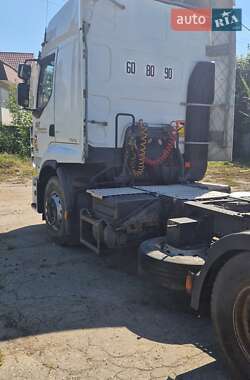 Тягач Renault Premium 2013 в 