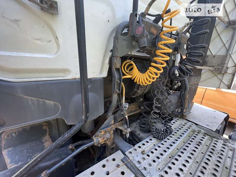 Тягач Renault Premium 2008 в Львове