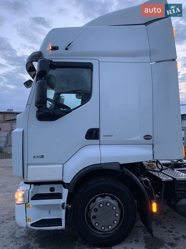Тягач Renault Premium 2010 в Здолбунове