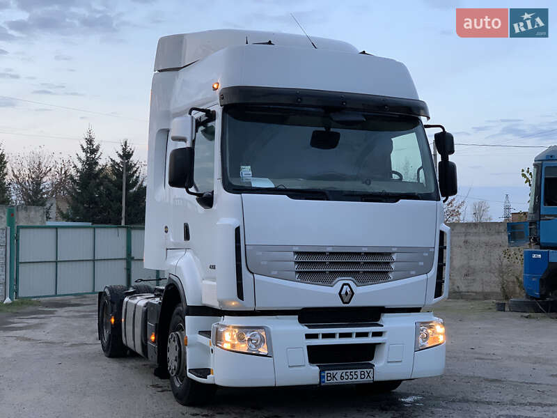 Тягач Renault Premium 2010 в Здолбунове