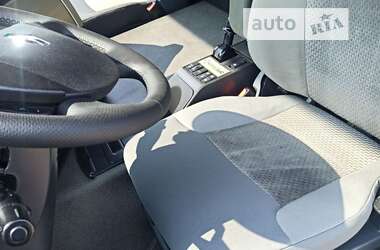 Тягач Renault Premium 2011 в 