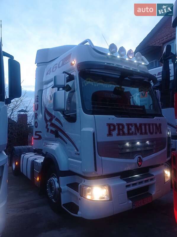 Тягач Renault Premium 2013 в 