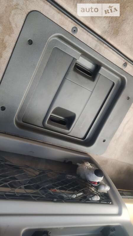Тентований Renault Premium 2004 в Рівному