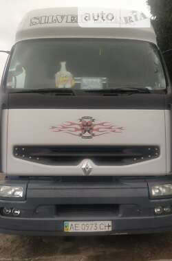 Тягач Renault Premium 2001 в  фото 2 Тягач Renault Premium 2001 в