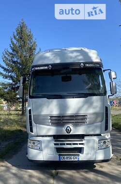 Тягач Renault Premium 2012 в Надворной