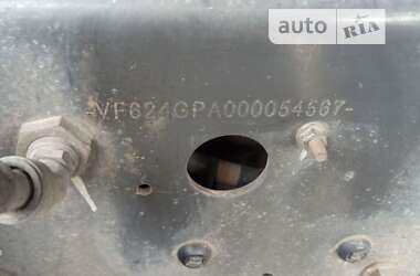 Тягач Renault Premium 2011 в 