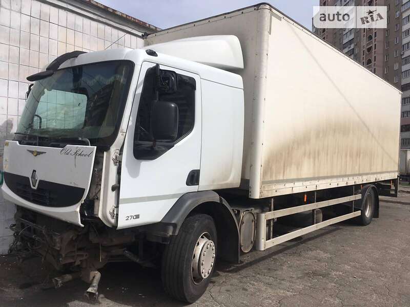 Renault Premium 2013