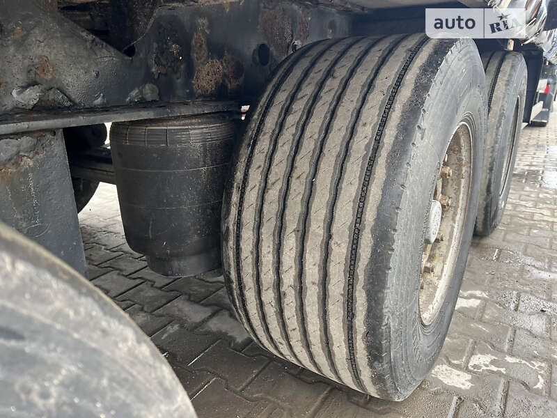 Тягач Renault Premium 2011 в Луцке