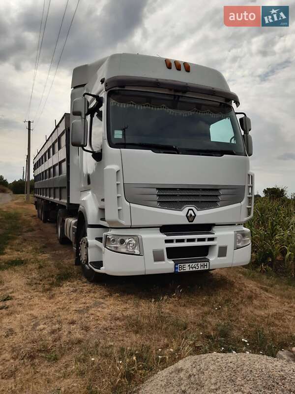 Контейнеровоз Renault Premium 2006 в 