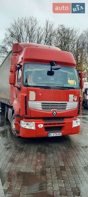 Тягач Renault Premium 2011 в Львове