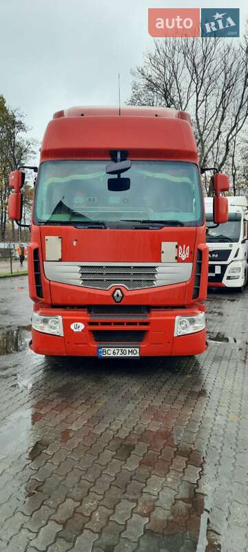 Тягач Renault Premium 2011 в Львове