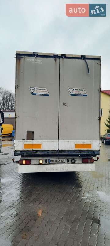 Тягач Renault Premium 2011 в Львове