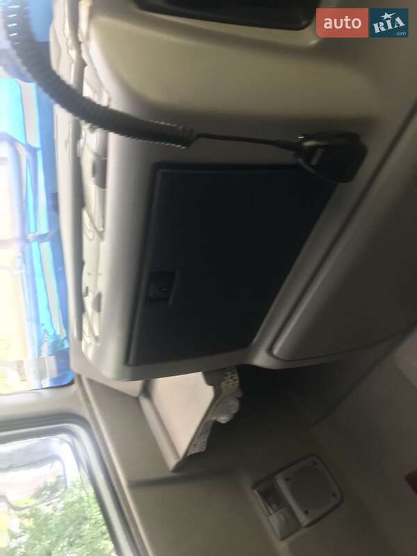 Тягач Renault Premium 2011 в Луцке