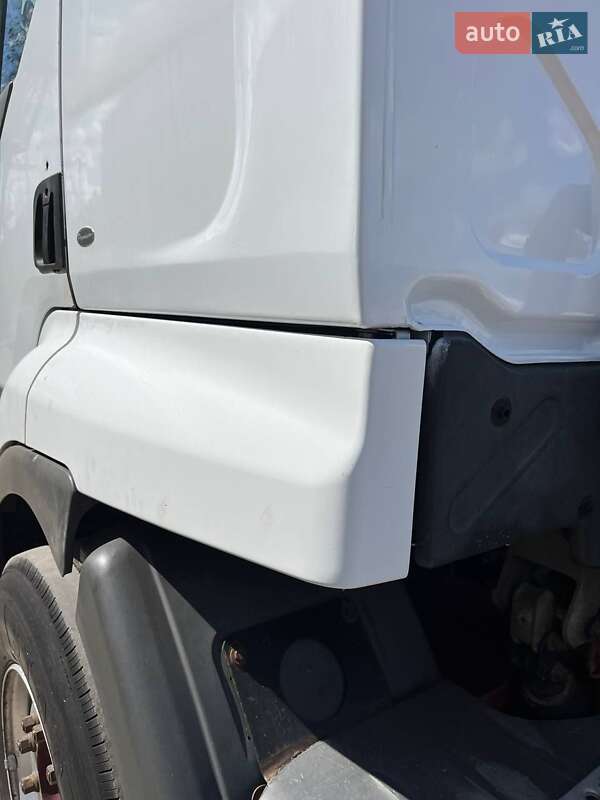 Renault Premium 1999