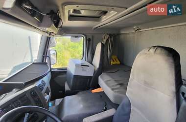Автовоз Renault Premium 2010 в 