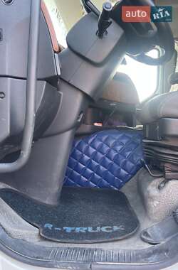 Тягач Renault Premium 2012 в 