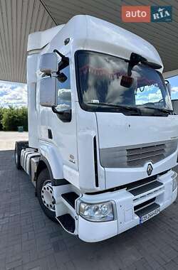 Тягач Renault Premium 2010 в 