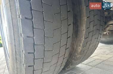 Тягач Renault Premium 2010 в 