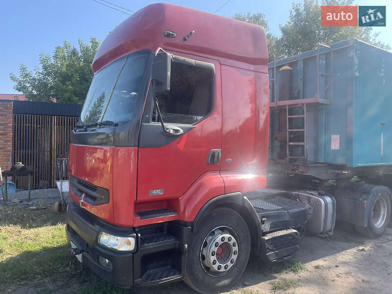 Renault Premium 2005