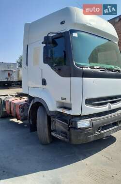Тягач Renault Premium 1998 в  фото 2 Тягач Renault Premium 1998 в