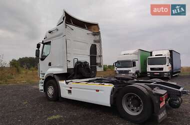 Тягач Renault Premium 2012 в 