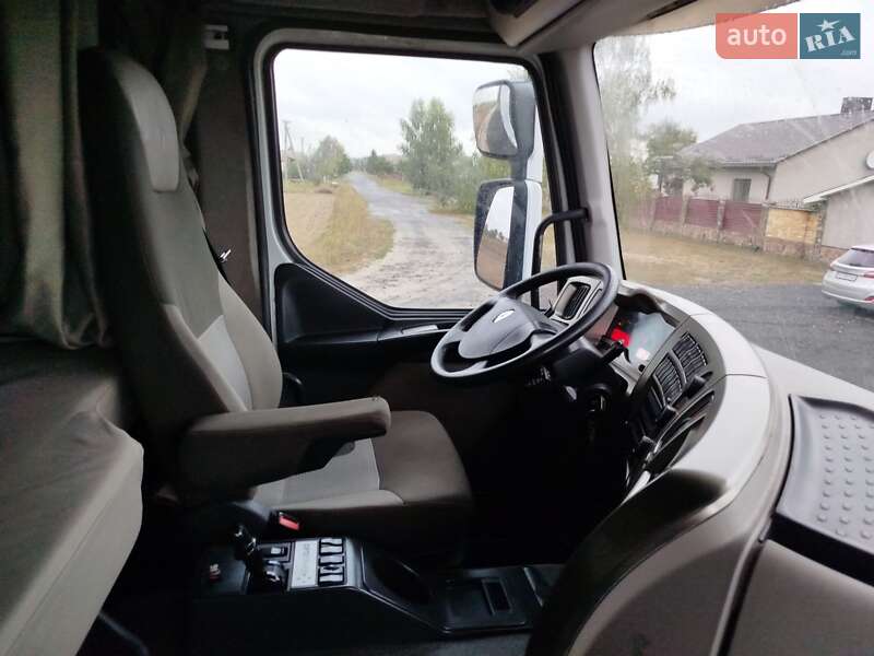 Тягач Renault Premium 2012 в Луцке
