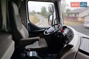 Тягач Renault Premium 2012 в 