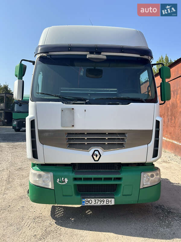 Renault Premium 2011