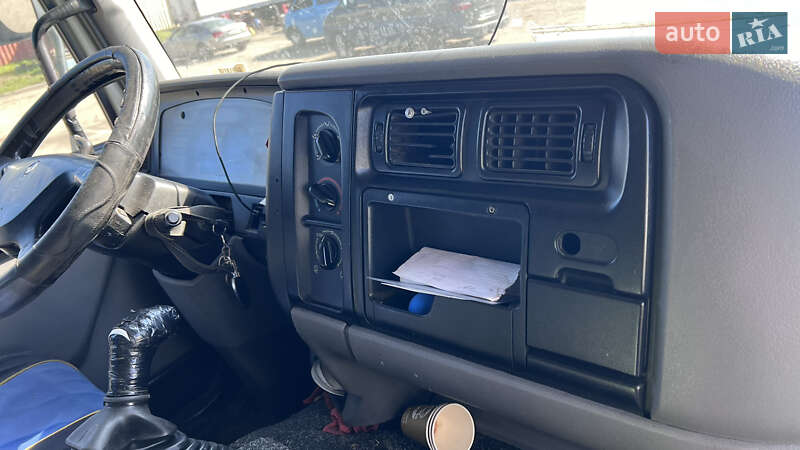 Рефрижератор Renault Premium 2001 в Львове