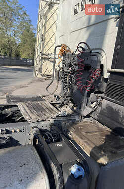Тягач Renault Premium 2012 в 