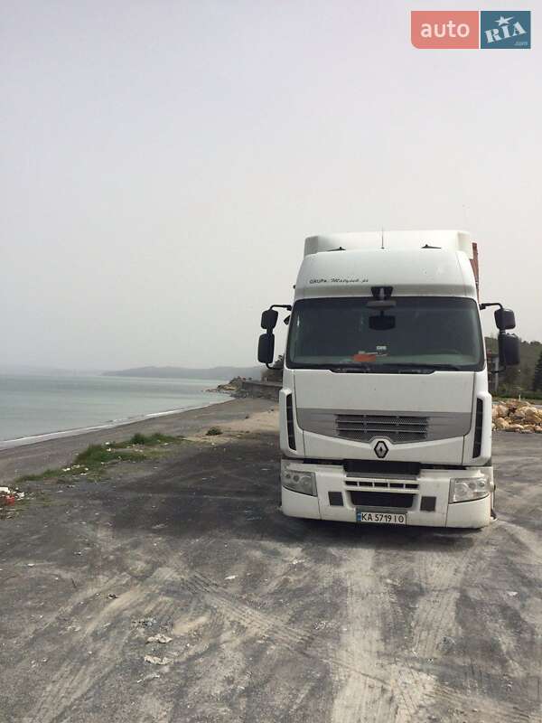 Renault Premium 2008