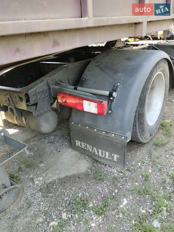 Тягач Renault Premium 2007 в Новой Басане