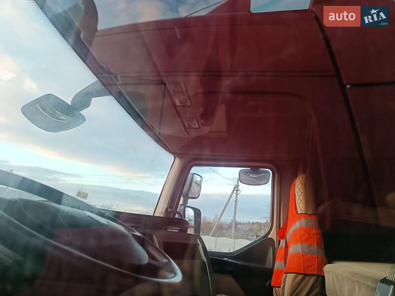 Тягач Renault Premium 2008 в Каменском
