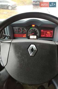Тягач Renault Premium 2010 в 