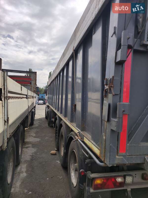 Самоскид Renault Premium 2004 в Дніпрі