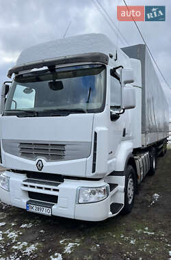 Тягач Renault Premium 2010 в Сарнах