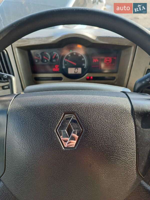 Тягач Renault Premium 2011 в Дніпрі