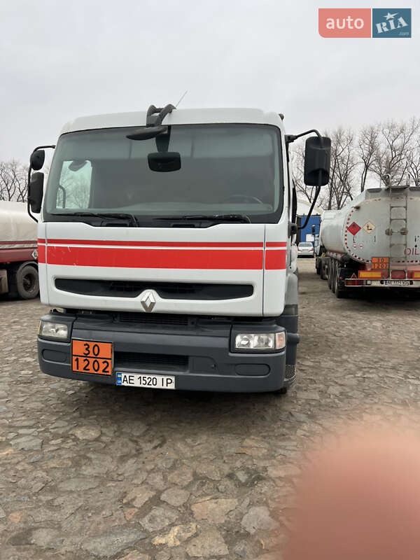 Renault Premium 2004