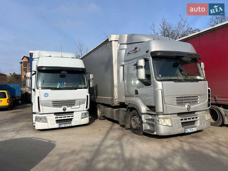 Тягач Renault Premium 2008 в Львове