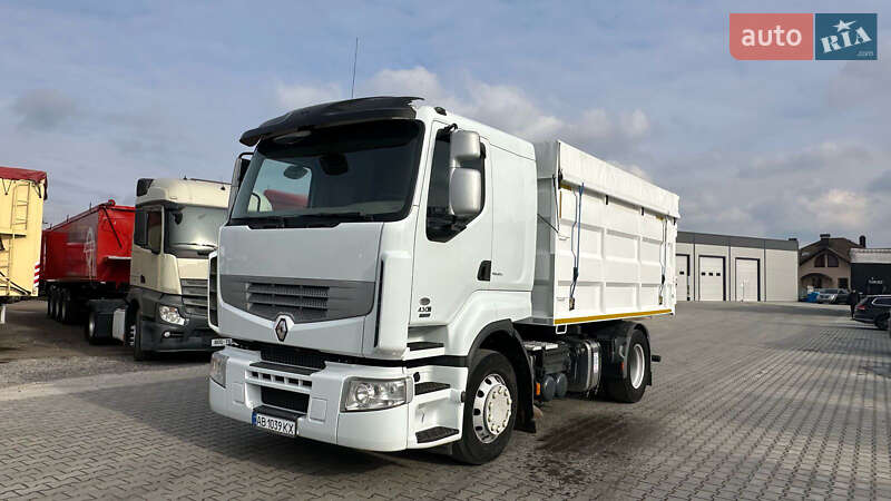 Самосвал Renault Premium 2013 в 