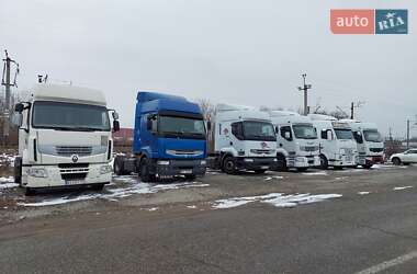 Тягач Renault Premium 2005 в Барышевке