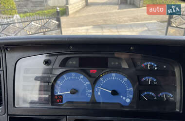 Машина ассенизатор (вакуумная) Renault Premium 2001 в 