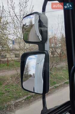 Тягач Renault Premium 2012 в 